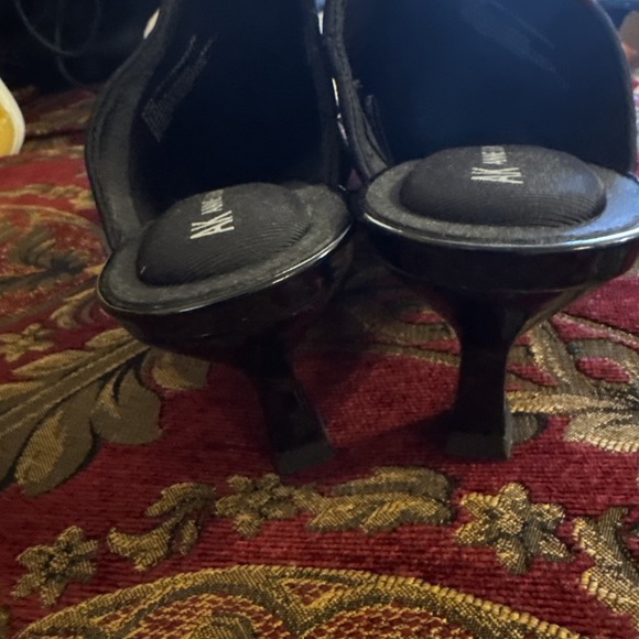 Anne Klein iflex Impress‎ Dress Mules Black Kitten toe heel Womens Size 6.5 - Picture 3 of 6